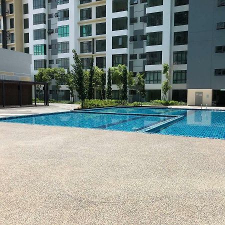 Bahaamas@Arc Apartment ยะโฮร์บาห์รู ภายนอก รูปภาพ